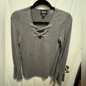 Women's gray flared long sleeve shirt